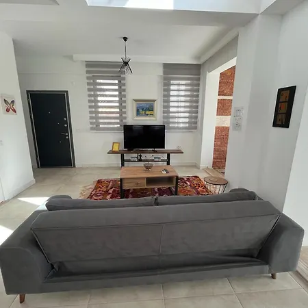 Derya Agullu Villa *