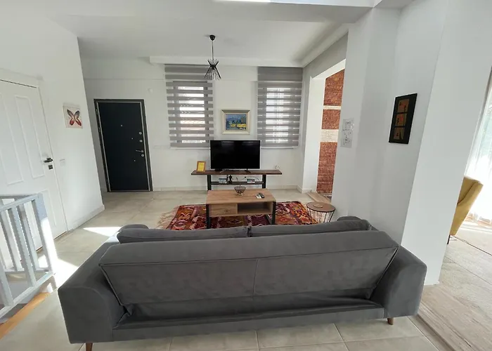 Derya Agullu Villa *