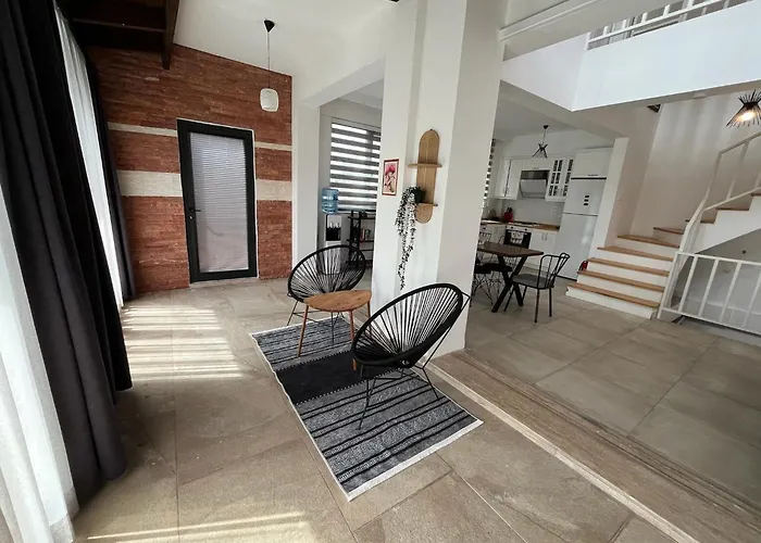 Derya Agullu Villa Kaş